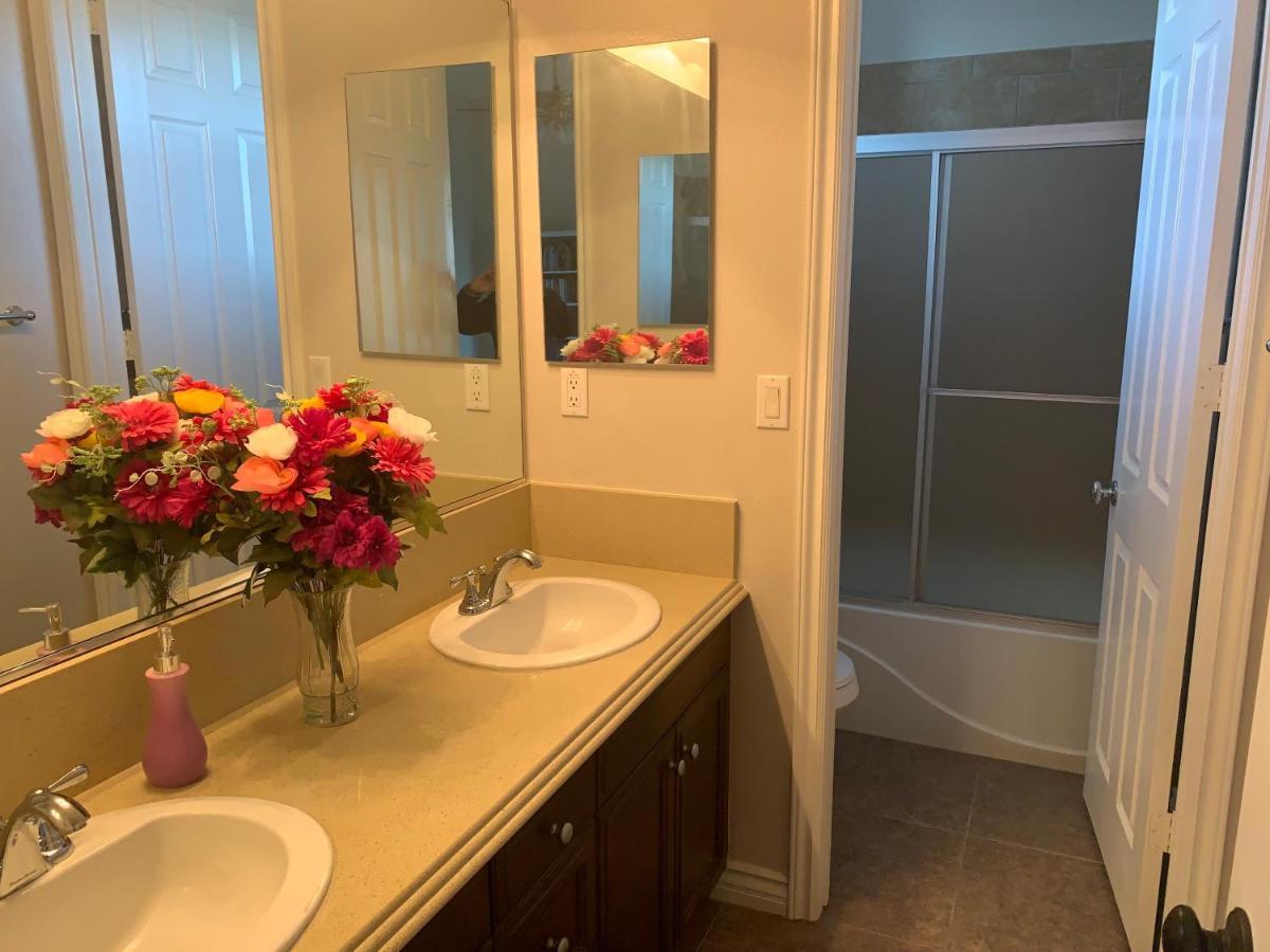 Luxhome Rooms In Mansion Riverside Εξωτερικό φωτογραφία